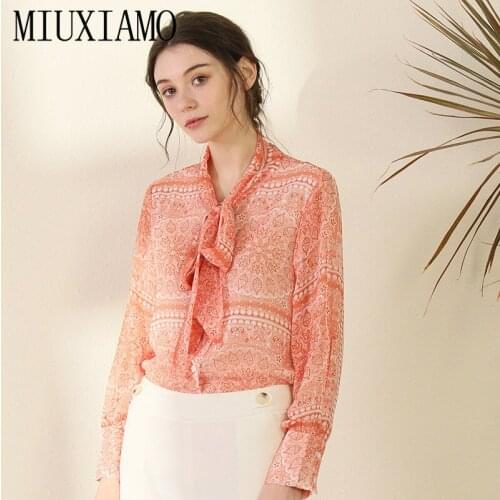 MIUXIMAO Pink Blouses