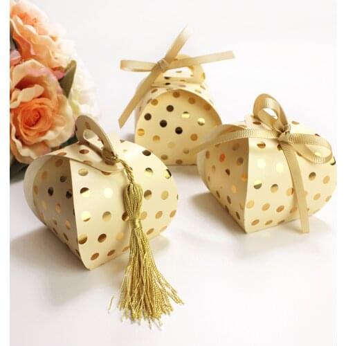 10pcs Luxury Gold Dot Candy Box Pink Beige Tassel Gift Boxes Party Supplies Cute Flamingo Packing Box for Wedding Birthday Decor