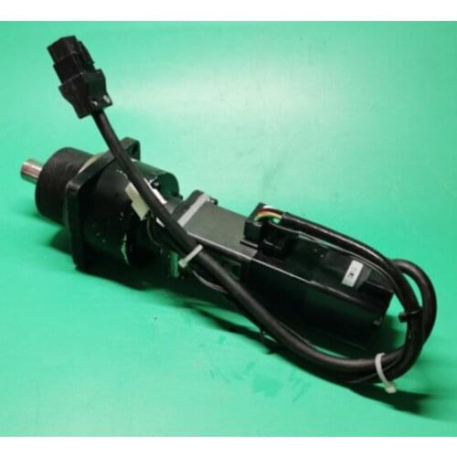 HC-KFS13BG1-S45 servo motor , used in good condition . 80% appearance new , good working , free shipping