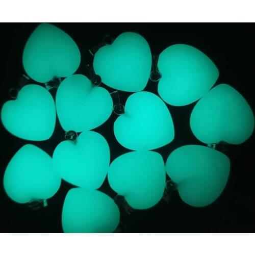 New fashion hot sell love heart blue green luminous stone charms pendants for jewelry making 20mm 50pcs/lot Wholesale free
