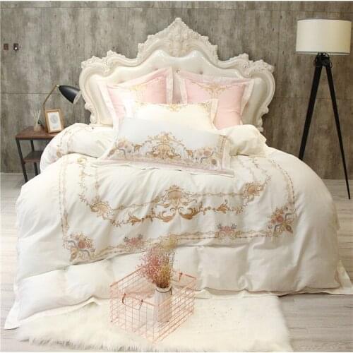 Luxury Embroidered 80S Egyeptian cotton Royal Bedding sets Queen King Wedding Duvet cover Bed sheet set Pillowcase 4/6pcs white