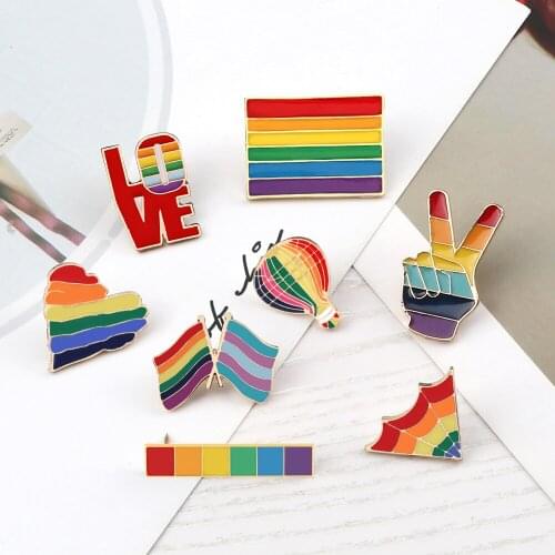 Cartoon Rainbow Pins sheep heart love banner Cute Badges Brooches Bag Enamel pins for Lovely Friends Gifts Jewelry women pin
