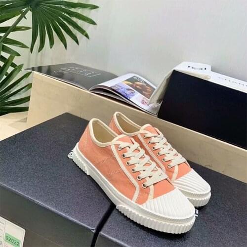 2021 New Net Red Small Fragrant Biscuit Shoes Womens High-Top Canvas Shoes All-Match Flat-Bottom Sports Casual Shoes Women
