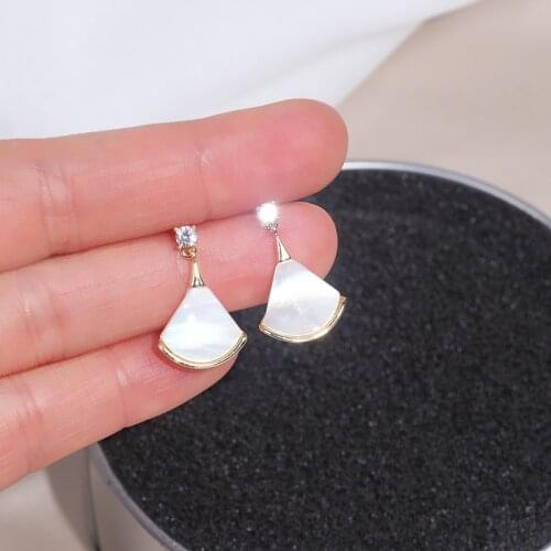 New Vintage Elegant Shell Drop Dangle Earrings For Women Shiny Cubic Zirconia Crystal Sector Earrings Pendientes Wedding Jewelry