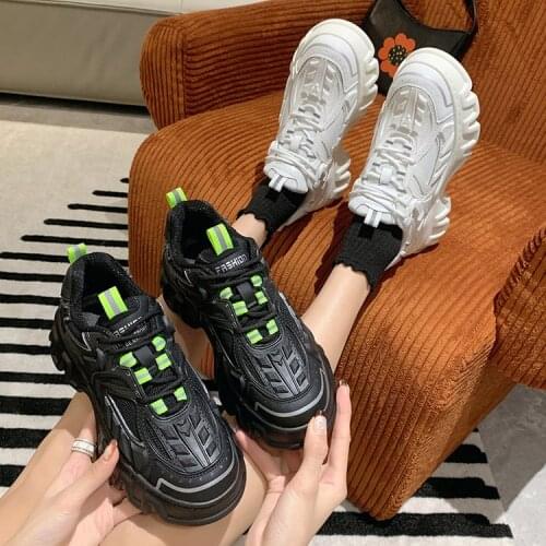 Sneakers 2021 Newest Running Comfort Casual Chunky Sneakers Fashion Light Dad Shoes Women Platform Shoes
