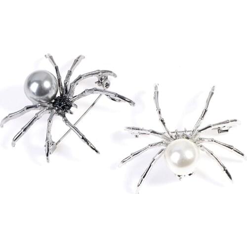 Black Spider Pearl Insect Brooch Female Corsage Gifts Men Accessories Korean Fashion Personality Jewelry