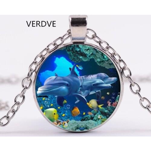 Hot! 2017 New Dolphin 3D Photo Pendant Necklace Crystal Glass Jewelry Jewelry