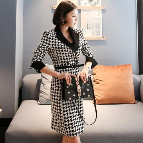 Classic retro Notched Belted Houndstooth Blazer trench coat Women 2019 Autumn Formal OL Temperament double breasted long coat