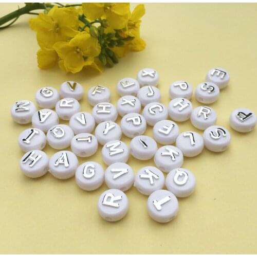 Wholesale 6*10MM 1600PCS Acrylic Letter Beads Flat Coin Round White with Silver Color Initial Alphabet Jewelry Beads fit DIY