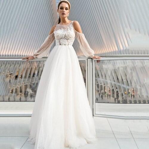 Eightree Beach Wedding Dresses Elegant White Boho Cold Shoulder Appliques Bridal Dress Backless Long Sleeve O Neck Wedding Gowns