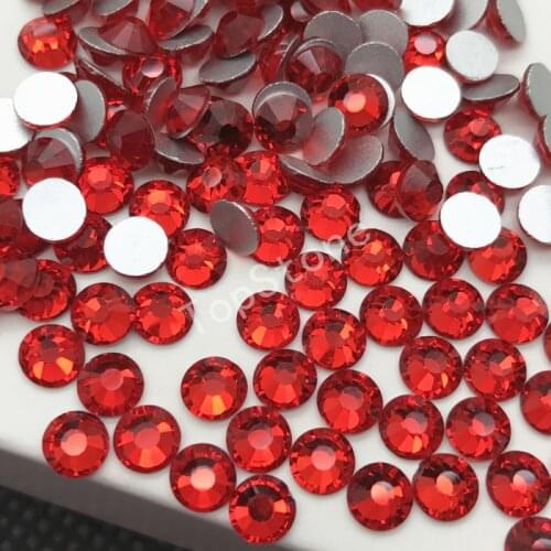 TopStone Lt Siam Red Color SS3~SS34 Flat back Rhinestones Non Hotfix Silver Foiled Back Stone Beads