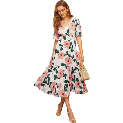 European and American spring and summer new Chiffon big flower V-neck waist slim trumpet sleeve swing beach holiday dress