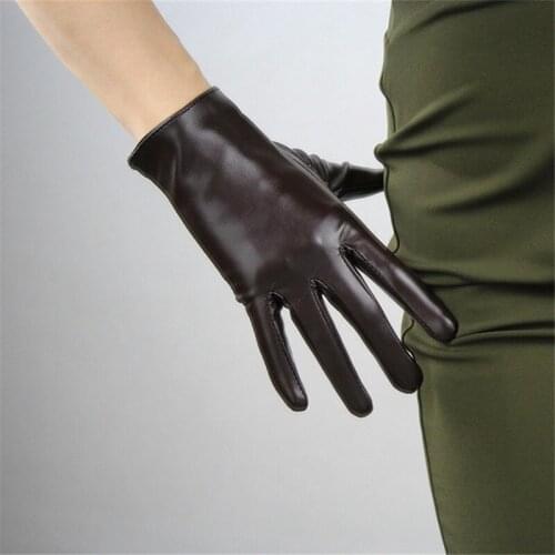 21cm Touchscreen Short Gloves Emulation Leather Mirror Patent Leather Matte leather Bright Black White Women Gloves PU99-21