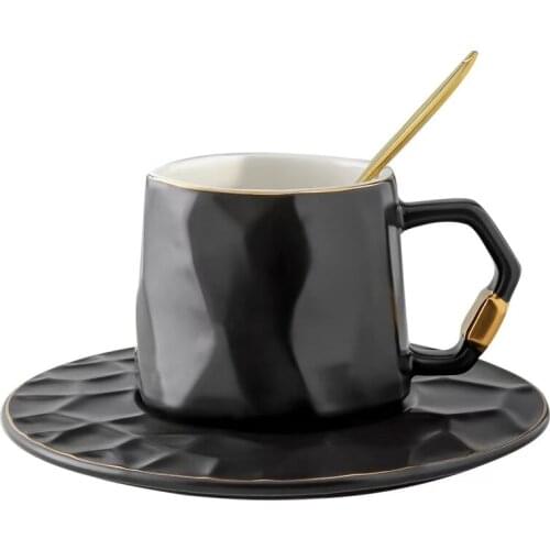 Luxury set of high-end ceramic cups and saucers with European concavo-convex pattern, an exquisite gift for mothers and friends