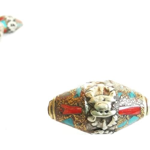 Tibetan Beads Copper Dorje Amulet Nepalese Handmade Metal Bead Inlaid Colorful Stone Shuttle Beads NBB153