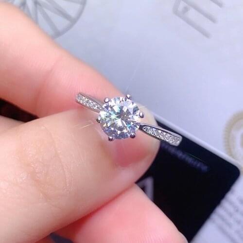 Sterling Silver 925 Mossam Diamond Ring 1.0ctD Color VVS1 Class Clarity Luxury Jewelry Wedding 8 Hearts 8 Arrows Cut for Women