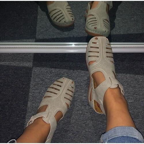 Women Hollow Sandals Vintage Round Toe Wedge Gladiator Sewing Sandals Casual Platform Buckle Hollow Ladies Sandals Chaussures