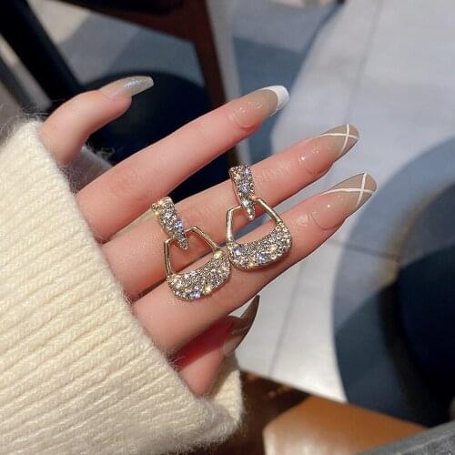 Karopel 2021 New Fashion Elegant Fresh Crystal Drop Earrings Contracted Sweet Lovely Geometric Modelling Trend Women Earrings