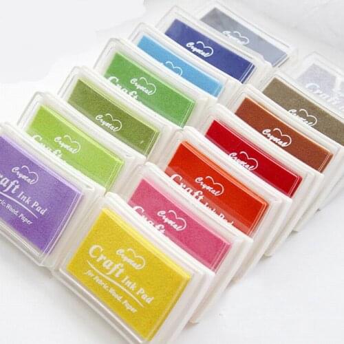 300 pcs DIY Colorful Craft Kawaii Painting suit Ink pad Cartoon Stamps Inkpad for Scrapbooking Decoration Korean Stationery