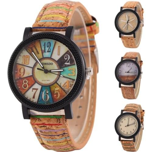 Flower Surface Wood Grain Leather Watch High Quality Wrist Watch Quartz Sports Vintage Watch Fashion Unisex Stylish Clock