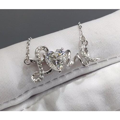 Inbeaut 18K White Gold&925 Silver Excellent Cut 1 ct D Color Pass Diamond Test Moissanite Love Letter Pendant Necklace Chain
