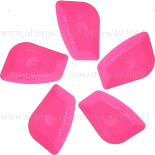 5pcs Carbon Fiber Auto Squeegee Pink Scraper Vinyl Car Wrap Blade Window Tint Wiper Paper Pasting Auto Glass Cleaning Tools 5A25