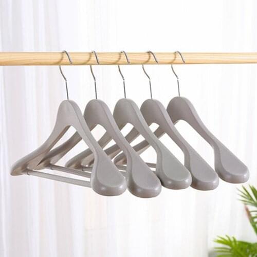 5pcs/lot 45cm Plastic Suits Hangers with Wide Anti-skid Shoulders Non-slip Clothes Hanger No Bumps Hanging Closet Space Saving