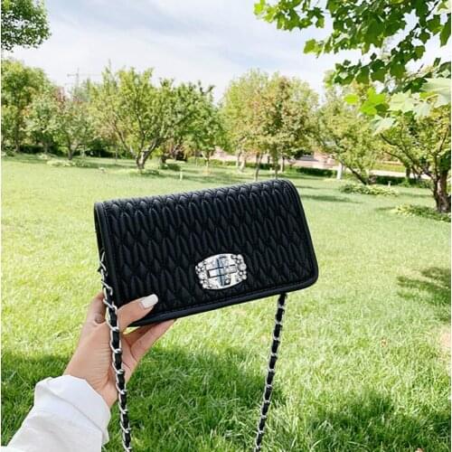 Solid Color Women Handbags 2020 Fashion Leather Chain Shoulder Bag Female Luxury Designer Crossbody Messenger Bag Lady Purses
