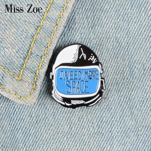 I Need More Space Astronaut Enamel Pin Custom Cosmonaut Brooches Backpack Clothes Lapel Pin Badge Fun Jewelry Gift Kids Friends