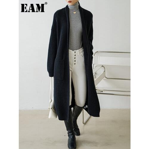 [EAM] Black Oversized Knitting Cardigan Sweater Loose Fit V-Neck Long Sleeve Women New Fashion Tide Autumn Winter 2021 1DE1912