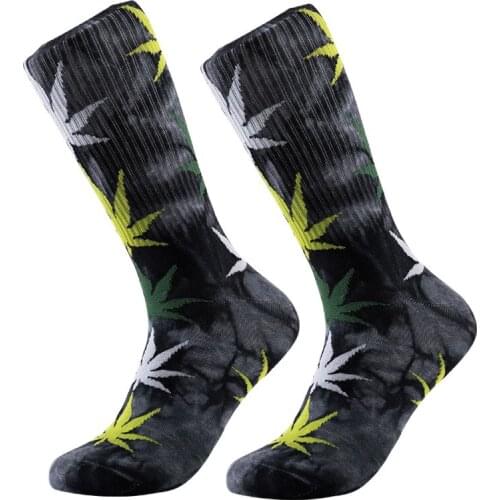 2021 Fashion Spring Summer Tie Dyed Maple Leaf Lovers Sky Cycling Yoga Running Football Socks Street Tube Swimwear Women Socks