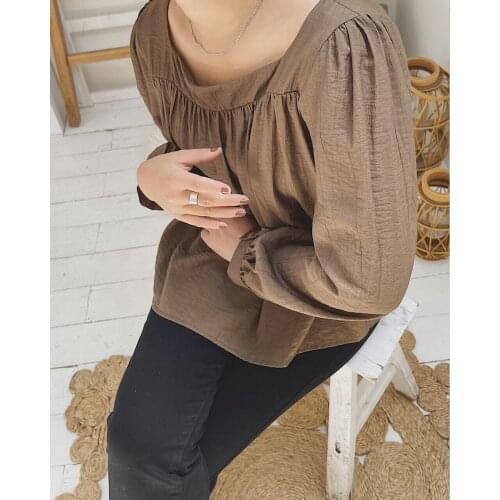 Jingoni Beige Blouses