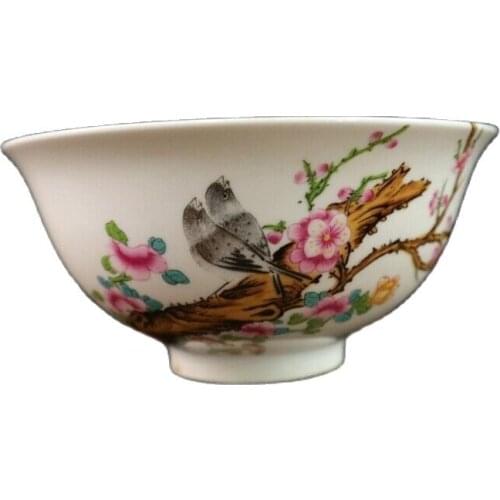 Chinese old porcelain Pastel porcelain Painted flower and bird pattern bowl