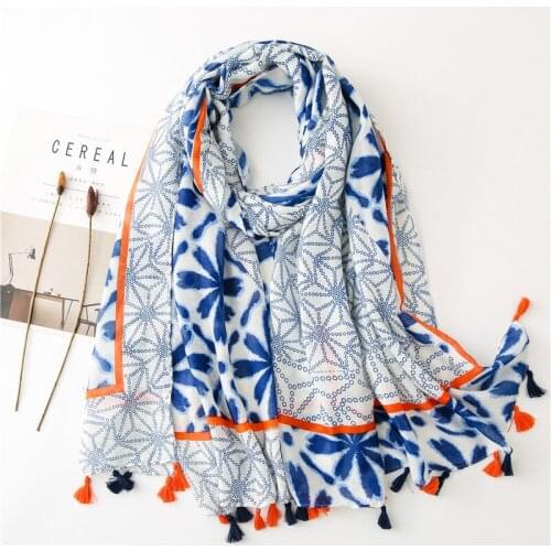 2020 Fashion Cotton Ombre Flower Print Tassel Scarves Shawls Long Lady Trendy Floral Tassel Scarf Wrap Hijab Muffler 5 Color