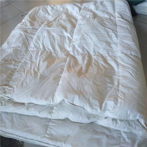 Hotel duvet core white second-hand used old quilt cored cotton fabric four seasons air conditioning white velvet soft and light