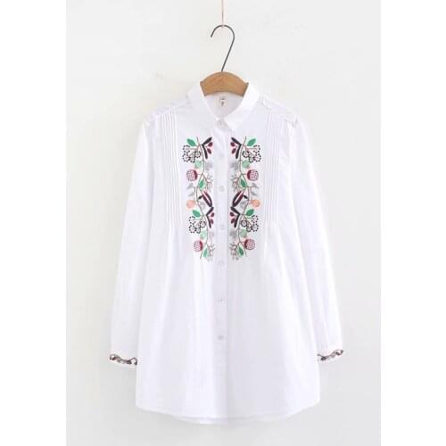 Plus size Embroidery cotton women loose blouse 2019 Spring autumn new casual ladies white shirts female tops long sleeve