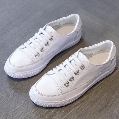 Duay Yusov Women's Sneakers