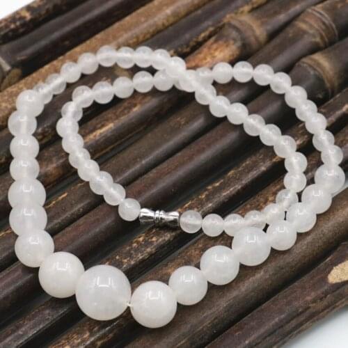 Beautiful Elegant White for Women Elegant Chain Choker Chalcedony Stone 6-14 Mm Round Beads Jades Chain Necklace 18 Inch M88