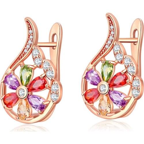 YJGS Trend Hanging Charms Kolczyki For Female Fashion Micro-Inlaid Colorful Zircon Jewelry Water Drop Earrings Biżuteria ślubna