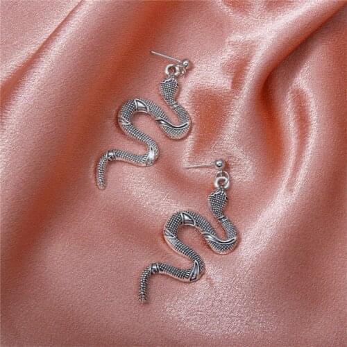 Vintage Snake Shaped Dangle Earrings for Women Silver Color Long Swings Hanging Ear Fashion Jewelry Exaggerated Animal
