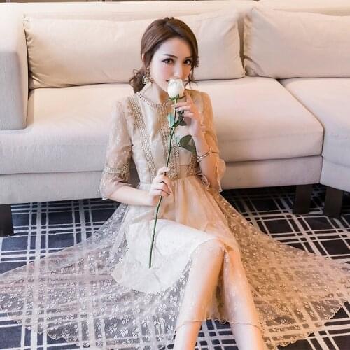 Fall 2020 Womens Wear New Fat Mm Fairy Super Thin Sister Lace Round Collar Mid-Waist Dress