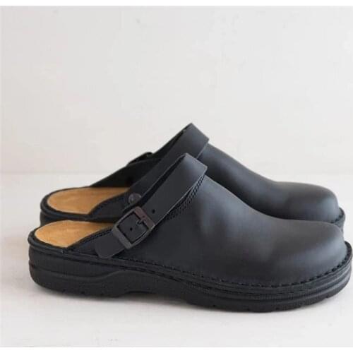 Mens Slippers Summer PU Leather Shoes Vintage Soft Bottom Slip On Sandals Close Toe Beach Slippers Men Casual Shoes ZZ166