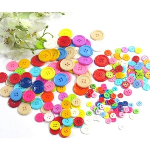 100pcs/lot Children Toys Threading Stitch Buttons manual Handmade Toys DIY Accessories Hand-eye Coordination Toys 7size