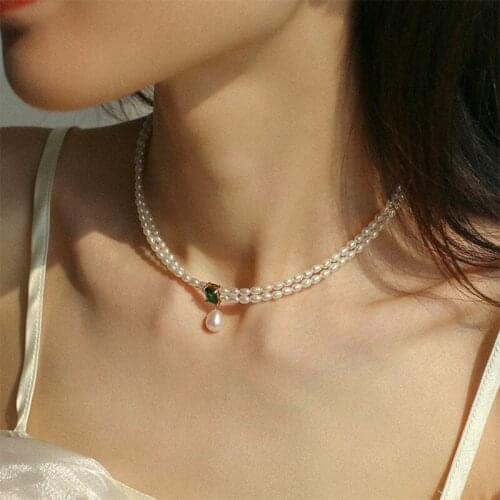 Elegant and simple natural freshwater pearl short necklace female fashion temperament pearl necklace clavicle chain