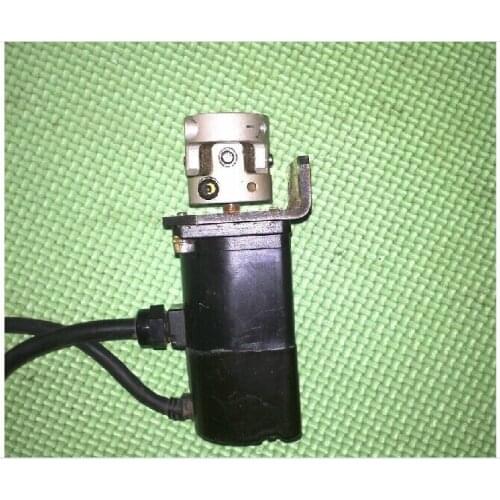 R88M-U05030HA-S1 SERVO MOTOR , used in good condition . 80% appearance new , good working , free shipping