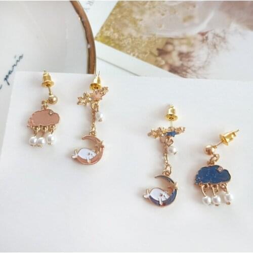 Cute Girl Asymmetric Cartoon Earrings Creative Wild Clip on Earrings Student Series Ear Clip Jewelry
