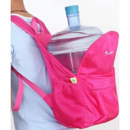 New lightweight large capacity ultra light waterproof travel folding outdoor backpack leisure travel backpack men and women