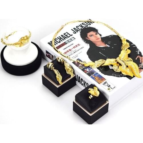 Sakura Love Dubai African Jewelry Set Gold Earrings Necklace Bracelet Ring Glamour Woman Wedding Jewelry Fashion Style Gift
