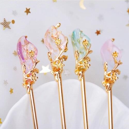 Fashion Metal Hair Sticks Chinese Style Women Hair Pin Clip Hairpins Barrette Headwear Wedding Jewelry Accessories Gifts