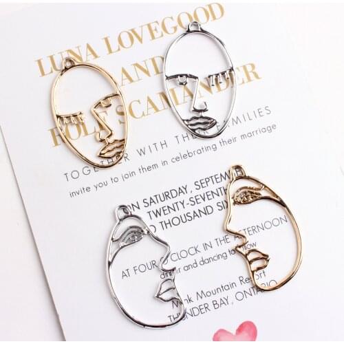 10pcs Bright Gold Plated Alloy Half Face Accessory 22 * 41mm Hollow Face Series Women Earring Necklace Pendant Jewelry Making